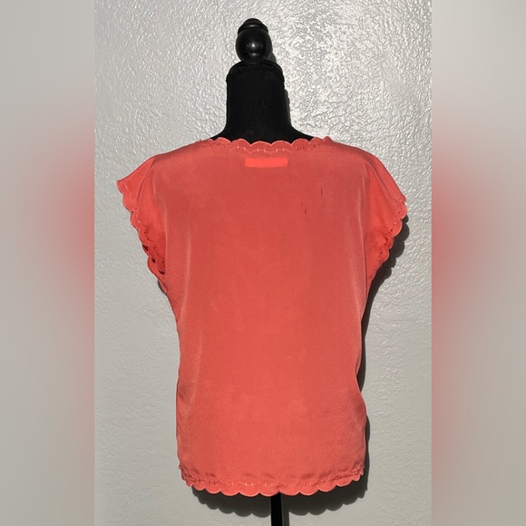 Pins and Needles Floral Design Blouse - Picture 5 of 6